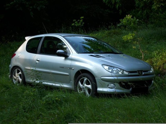 2005 Peugeot 206 1.6 16V Quiksilver