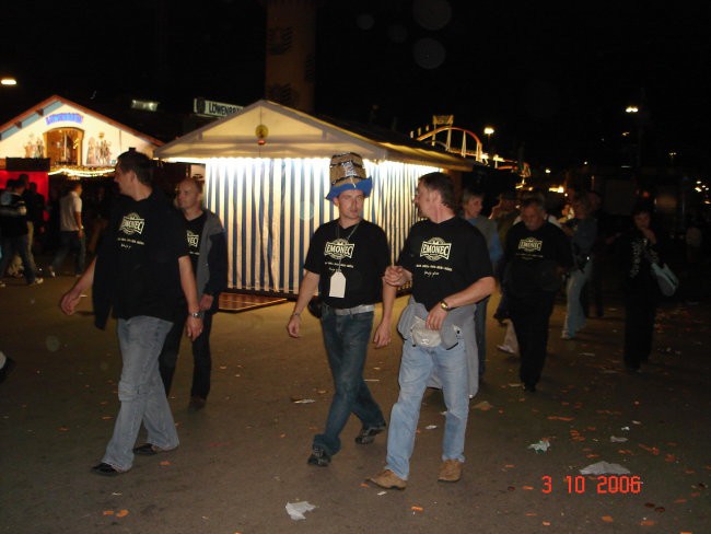 Oktober fest 2006 - foto povečava
