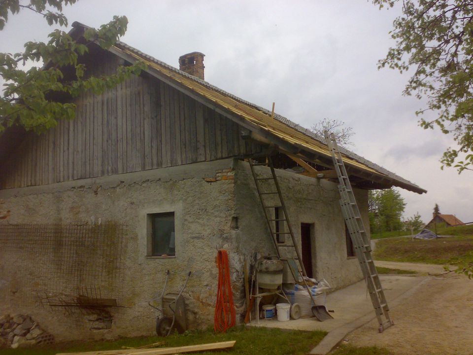 Nadstrešek - foto povečava