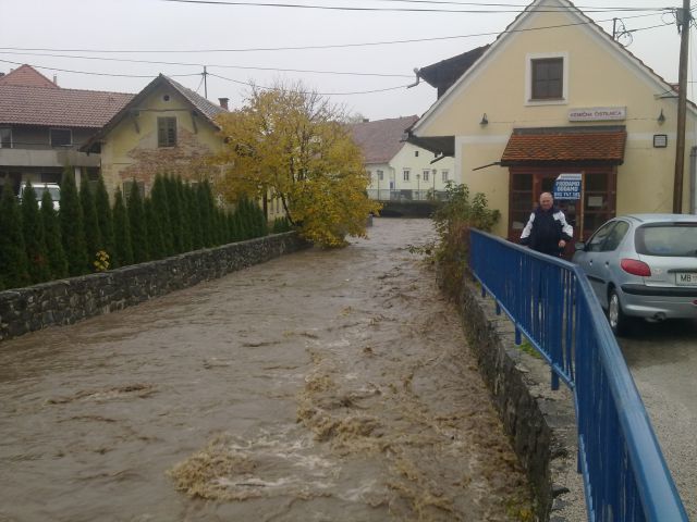 Slov.Bistrica ujme 2012 - foto