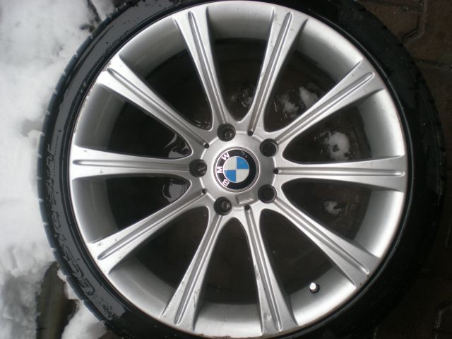 BMW M5 aluplatišča - foto