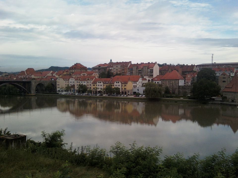 MARJANOVE SLIKE - OB DRAVI ( LENT ) - foto povečava