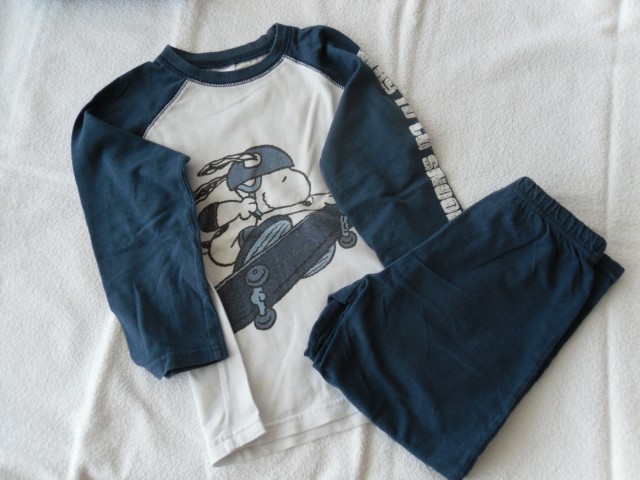 Ob nakupu podarim:
Bombažna pižama H&M
Št.98-104
