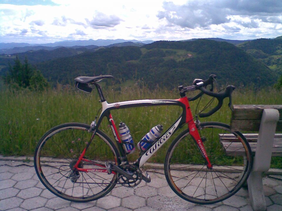 Polhograjci-Črni vrh - foto povečava