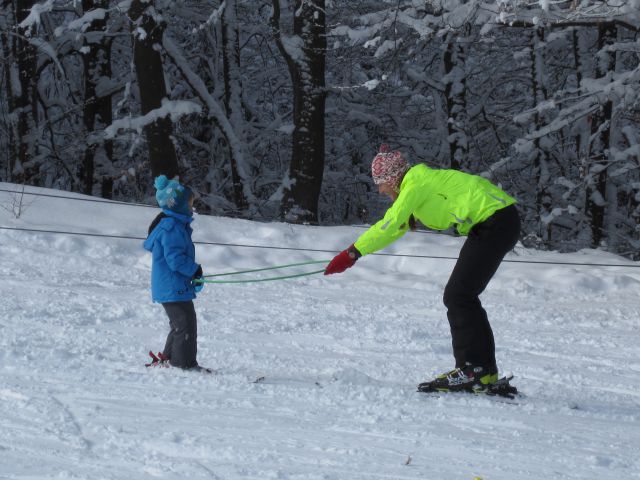 SMUČANJE POLŽEVO FEB 2013 - foto