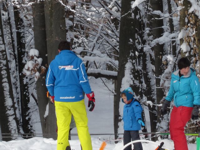 SMUČANJE POLŽEVO FEB 2013 - foto