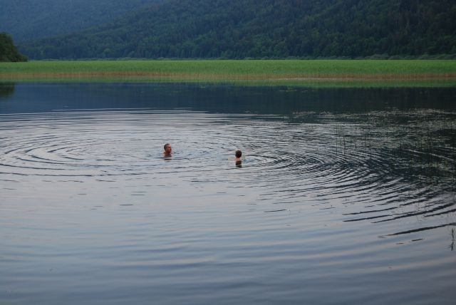 Snežnik, cerkniško jezero  23.6.2013 - foto