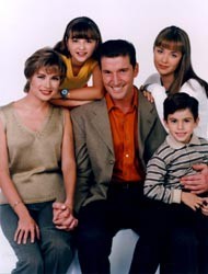 Photoshoot El Diario De Daniela (Anahí) 1999 - foto povečava