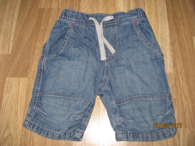 Hm kratke hlače, št. 2-3, nosili do 5 let, 4 eur
