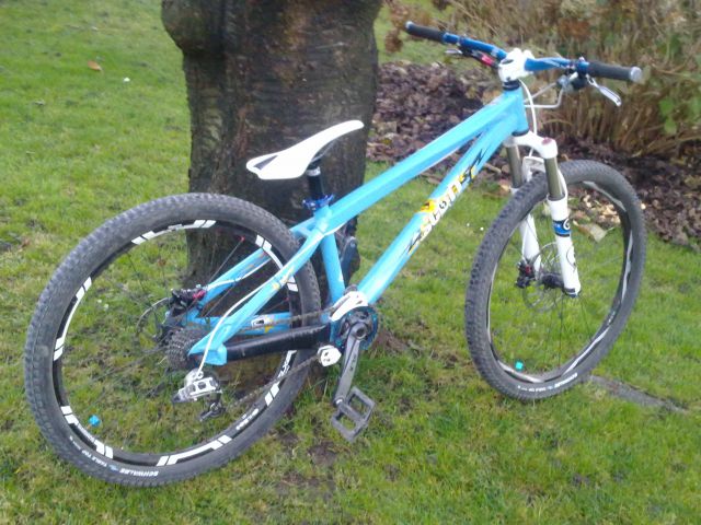 Scott voltage 4x - foto