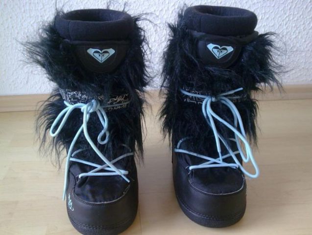 Roxy snow boots