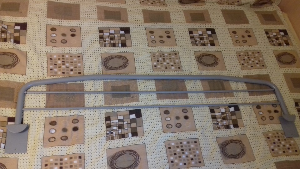 varovalna ograja za posteljo, 20 €