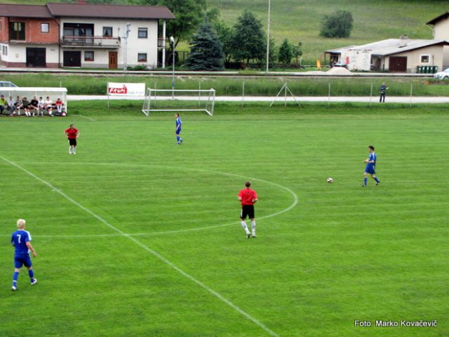 Nogomet Šmarje : Slovenska Bistrica - foto