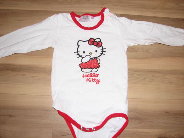 Hello kitty,86/92,3eur