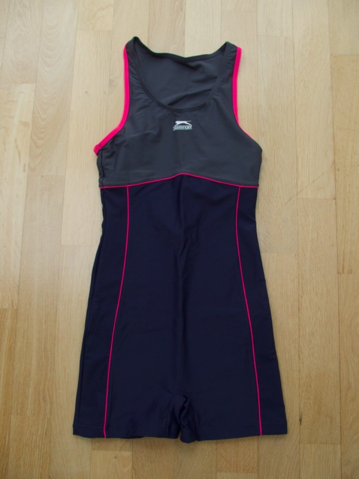 NOVE enodelne ženske kopalke SLAZENGER št. 36, 9 eur