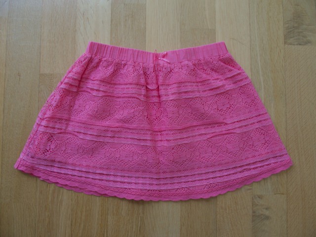 Komplet BENETTON majca in CALZEDONIA krilo 7-8 let