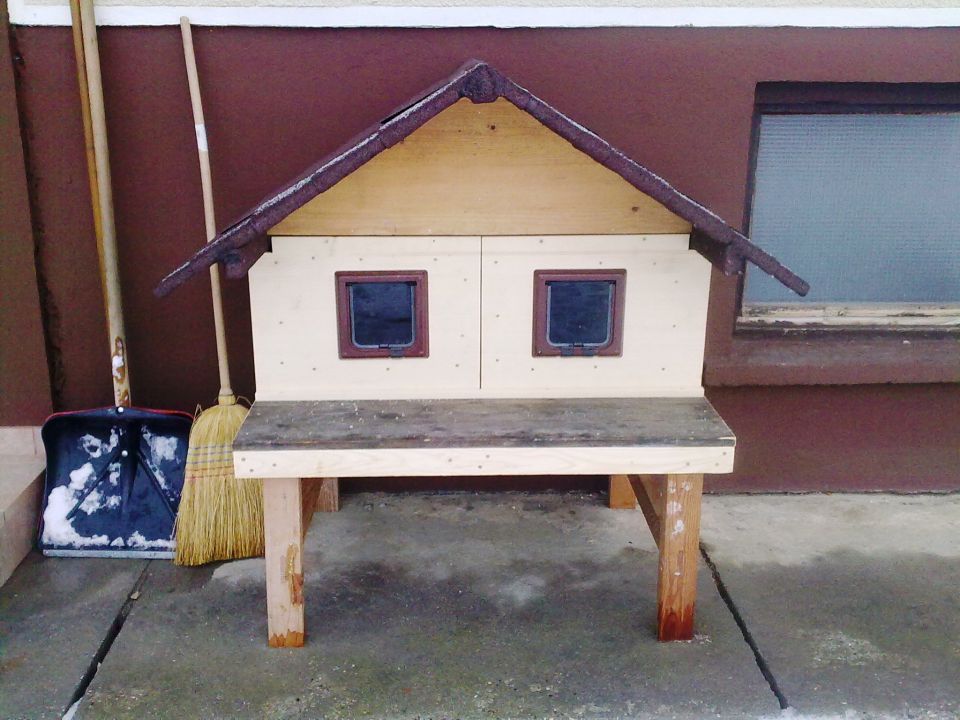 Mačja hiška - foto povečava