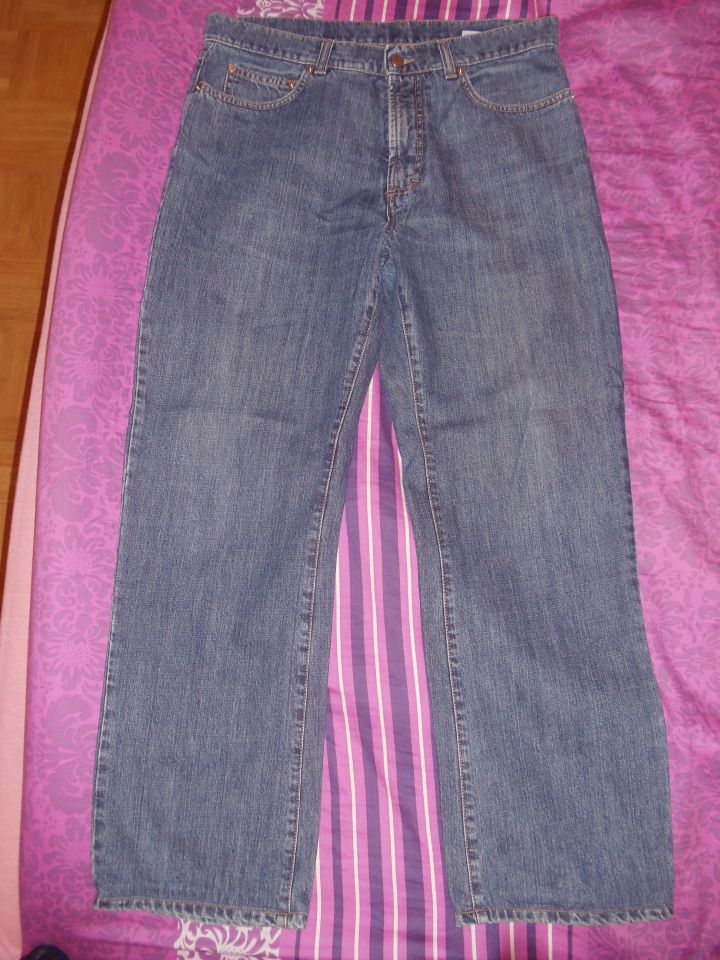 Jeans hlače, kavbojke št. 50 5€  oblačila