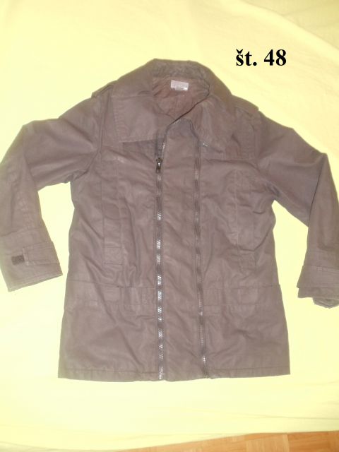 38  oblačila moška fantovska jakna H&M 10€