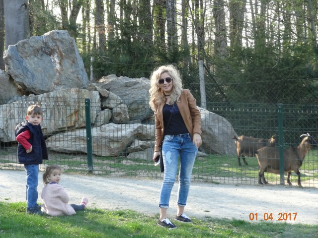 April 2017 Tanja Ribic