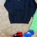 pulover ZARA 98 in majica 104, nogavice 23-26