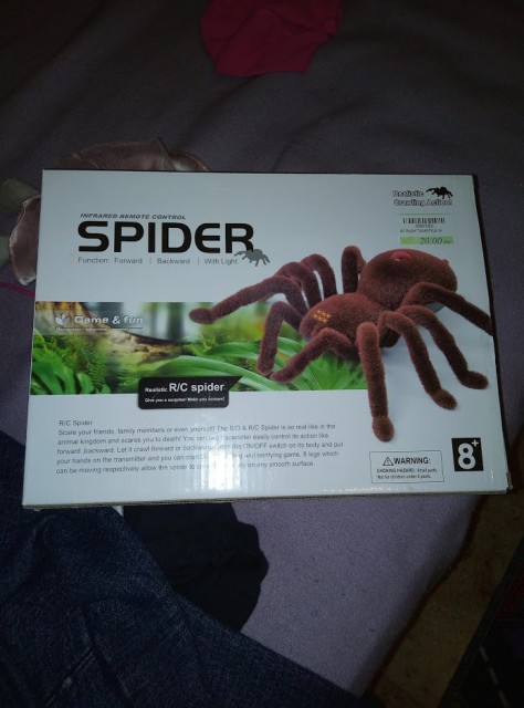 Pajek, spider na daljnilca 12€. otroška igrača