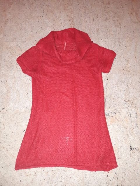 Rdeča pletena tunika XS-S 3€