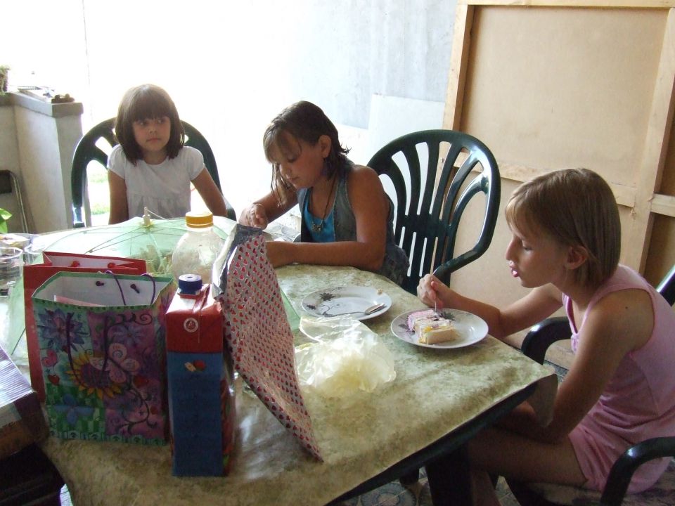 torta je najbolja kad se jede u društvu