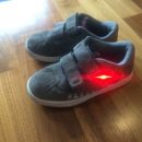 next superge z lučkami (dinozaver)št.29;8eur