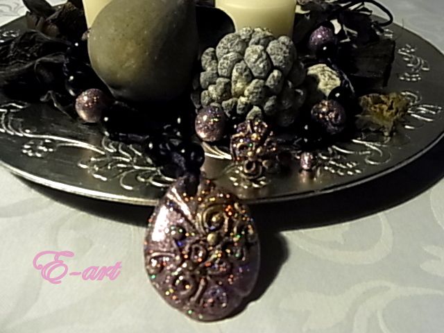 Komplet unikatnega nakita - bleščeče vijoličen v kombinaciji s črno