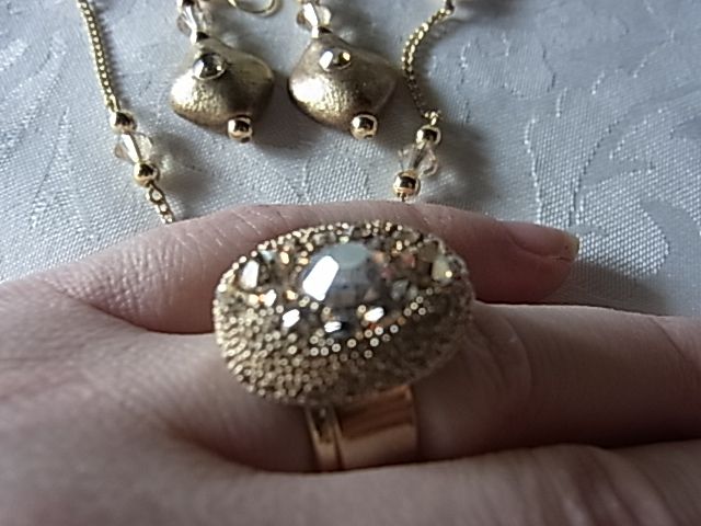 Romantičen nakit s kristali swarovski - foto povečava