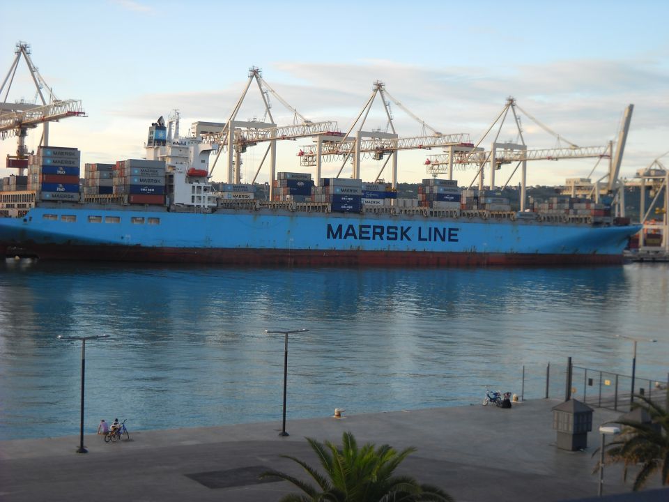 Maersk Karachi (Maersk Line)