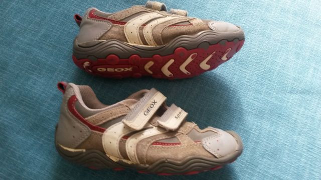 Športni čevlji Geox,št.32-PODARIM ob nakupu Merell 32-REZERVIRANO
