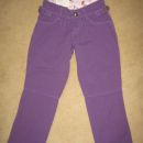 Vijolične hlače - nove, velikost: 6