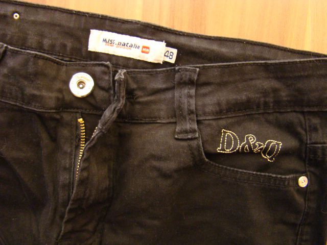 ženske kapri hlače, 5€ (slika 1 od 3)