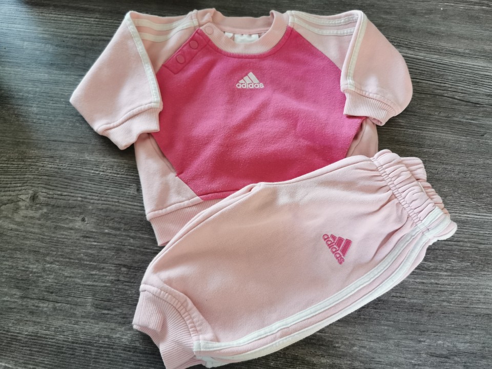 Adidas 62 - foto povečava