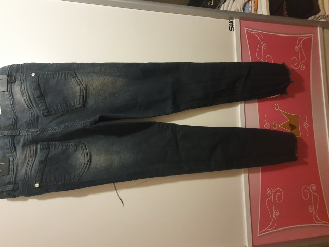 JEANS 146 CM - foto