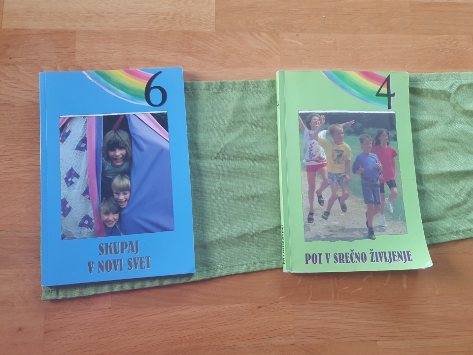UČBENIKI ZA VEROUK - foto povečava