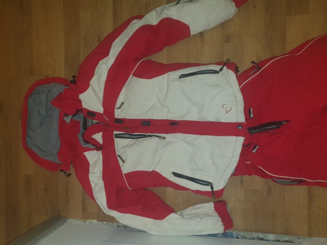 Smučarski kombinezon  xs - foto