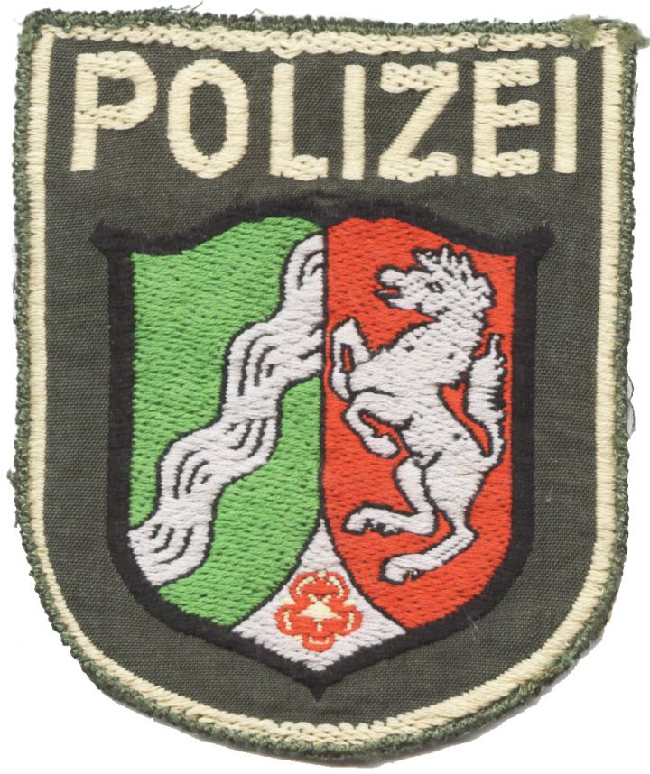 POLICIJSKI NAŠITKI (POLICE INSIGNIA) - foto povečava