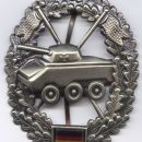 Armoured reconnaissance cap badge