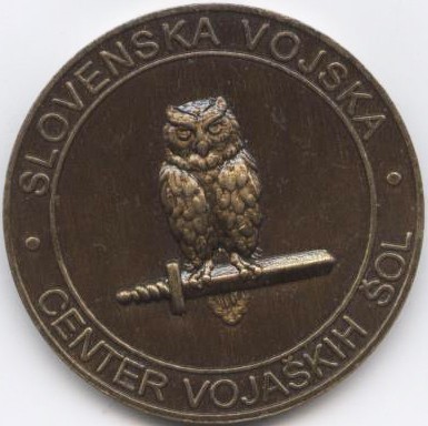 Kovanci slovenske vojske srednji (3,2cm) - foto povečava