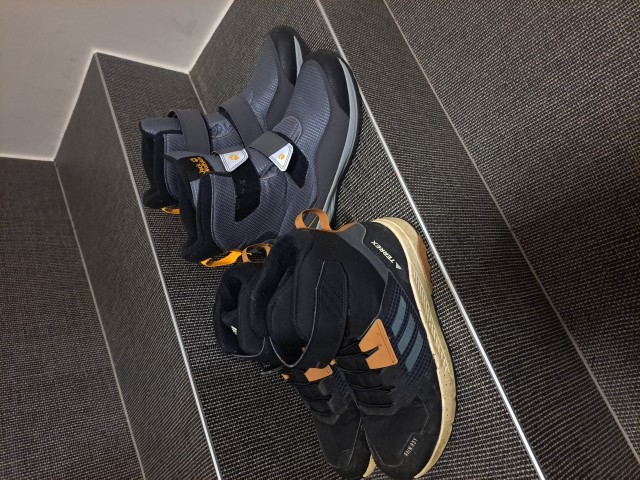 Adidas in  Wolfskin 40