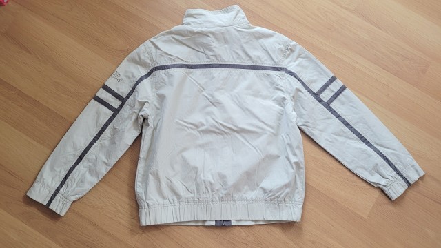 Tanka jakna Diadora = 10eur