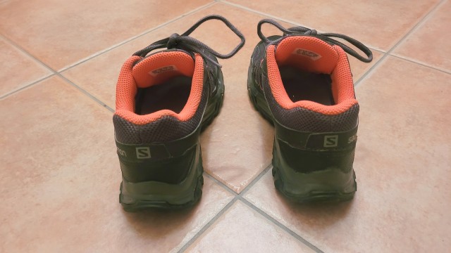 Salomon nepremočljivi pohodni čevlji št.36 = 25eur
