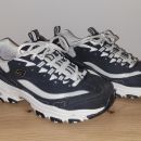 Skechers superge črne št.37 = 15eur