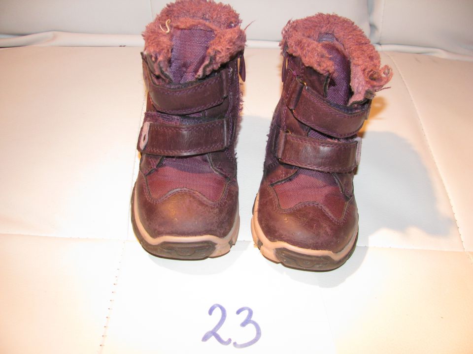 Dekliška obutev - od rojstva do št. 25 - foto povečava