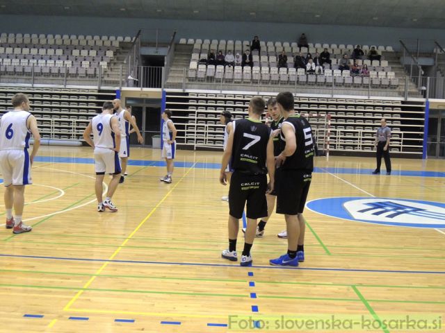 FOTO: Tinex Medvode-Calcit Basketball - foto