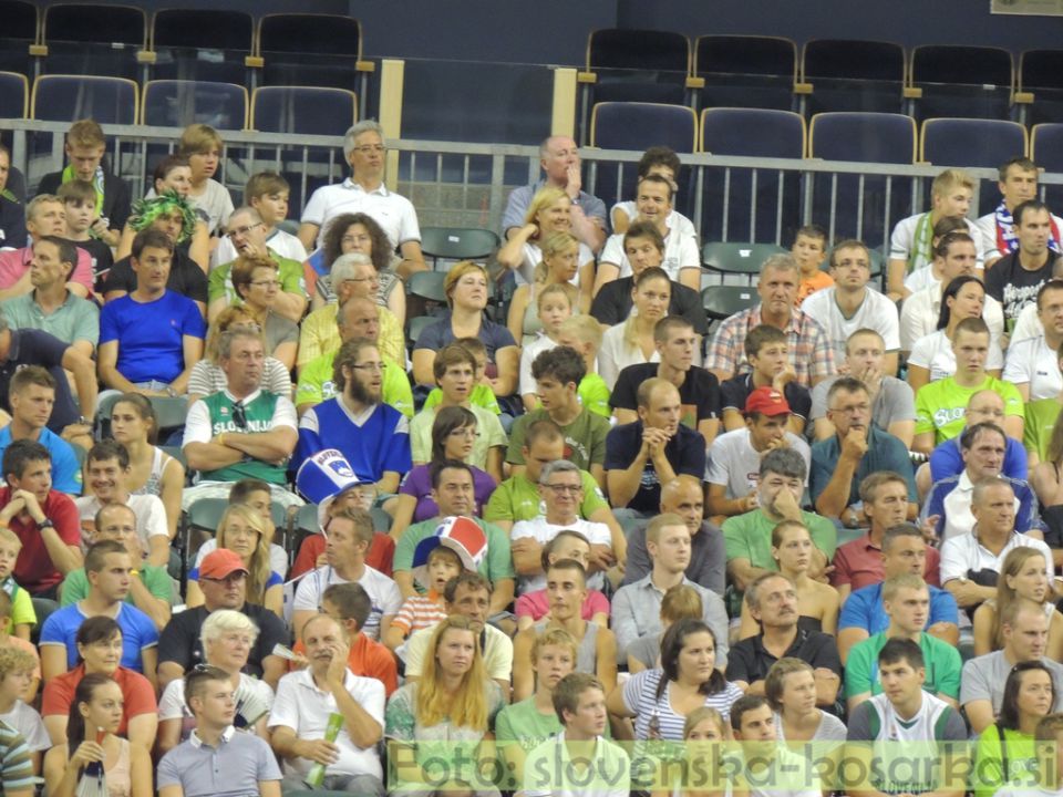 EB 2013: Slovenija - Rusija - foto povečava