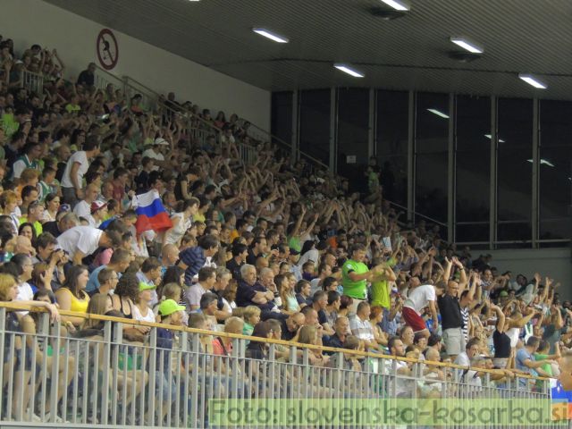 EB 2013: Slovenija - Rusija - foto